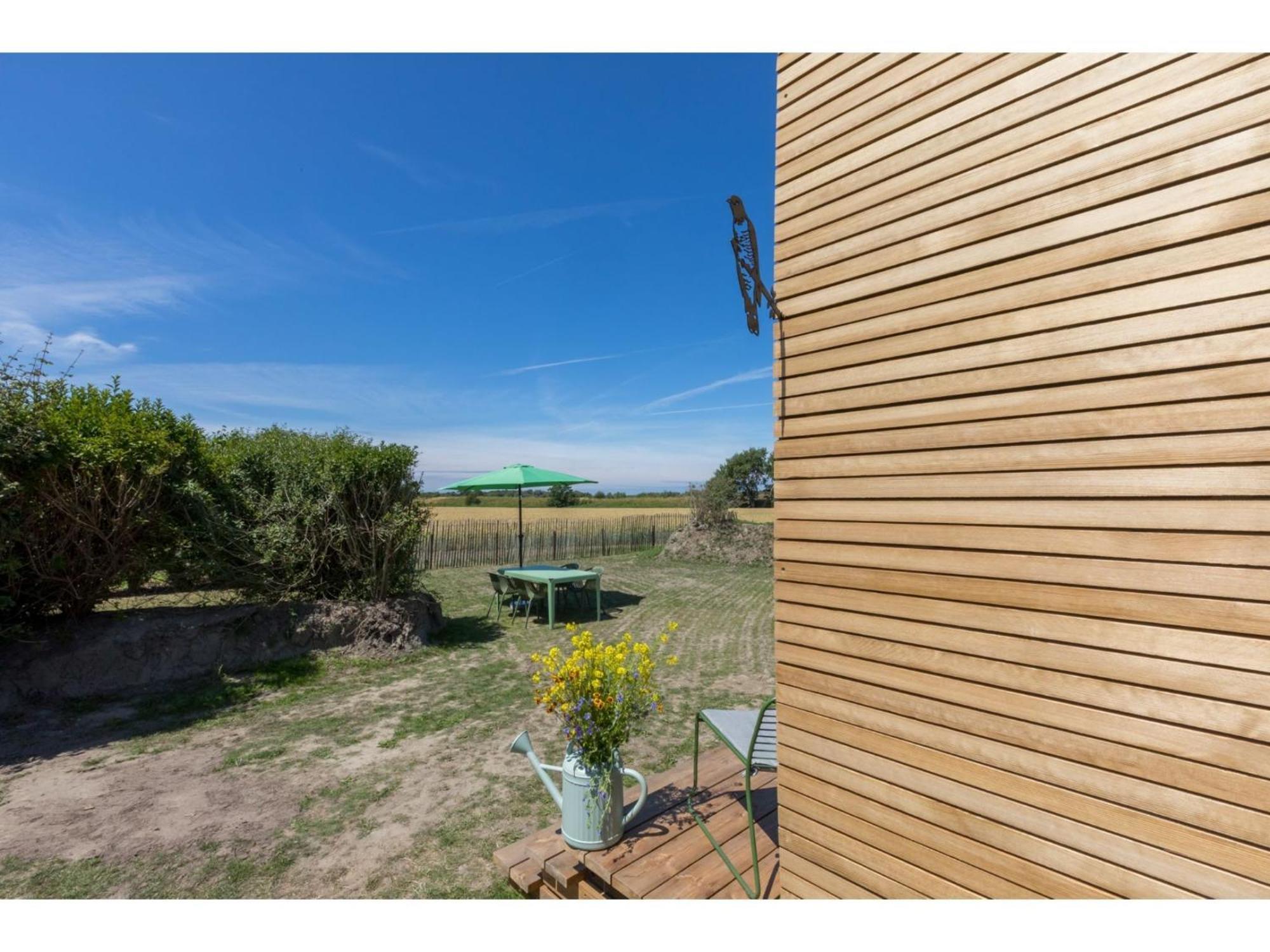 Superb Apartment Near The Beach In Vrouwenpolder Exterior foto